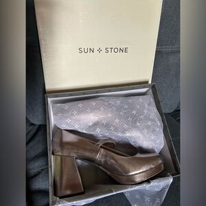 Sun + Stone Metallic Brown Heels